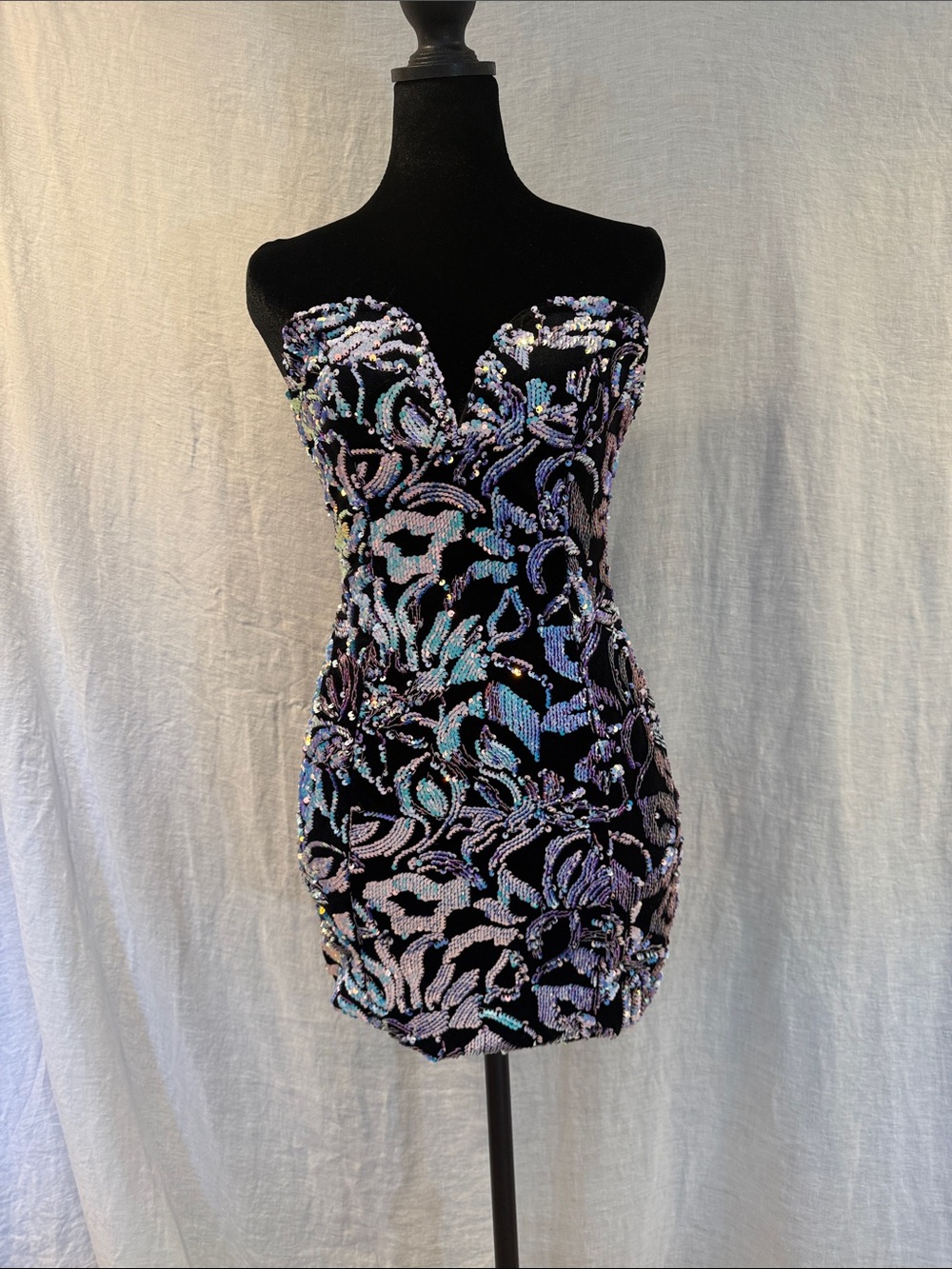 Kaylee Kollection Strapless Sequin Mini Dress with Iridescent Sequins size S